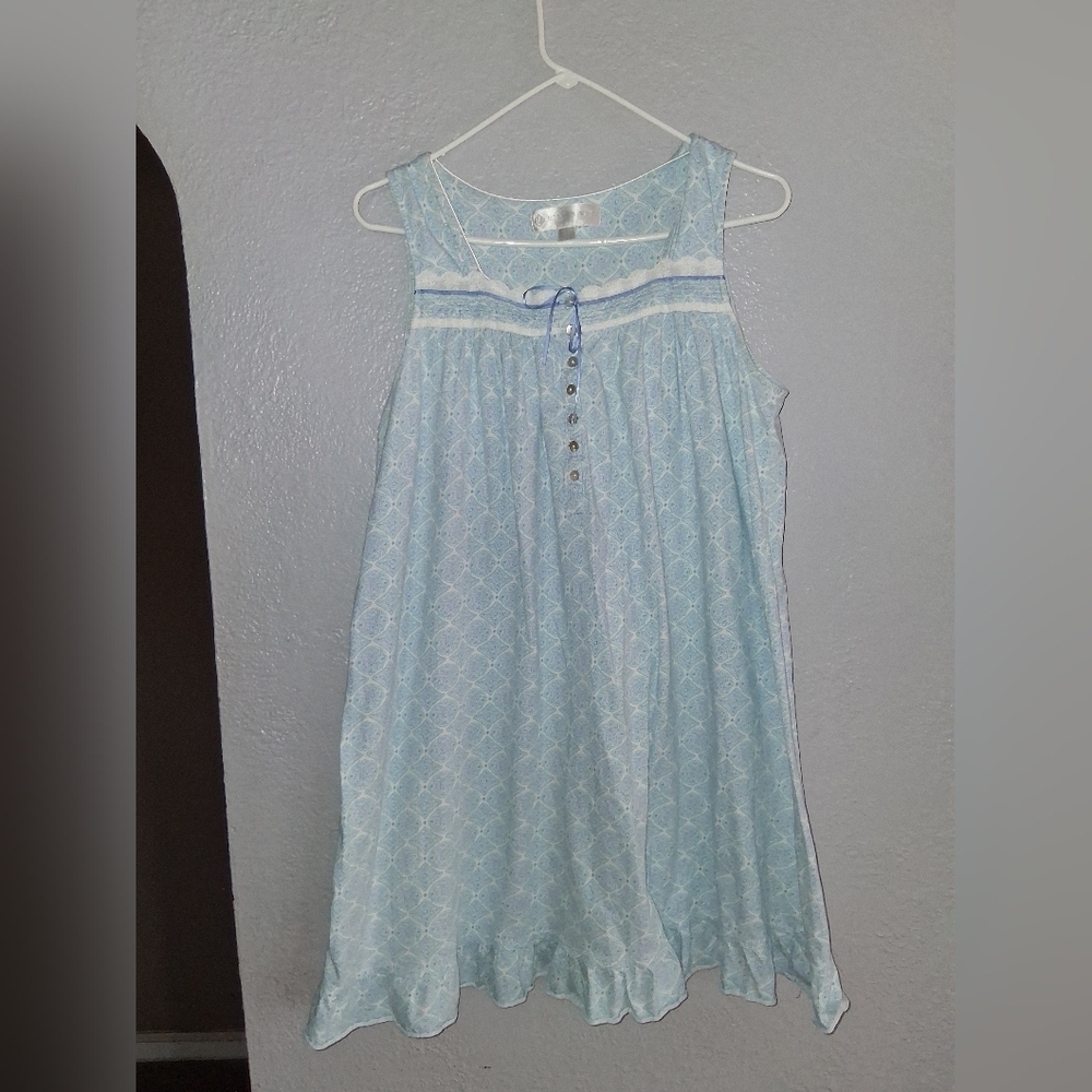 Eileen West blue & white geometric Nightgown 100% Cotton Trad Wife Size M